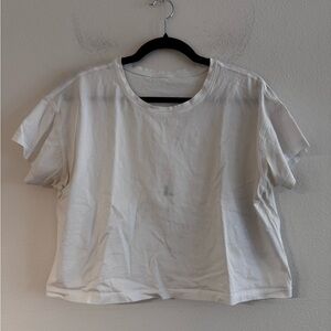 Lululemon Cates Tee 8 DAMAGED